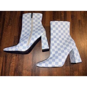 Cape Robbin Victory Light Blue White Checkered Pointed Toe Block Heel Boots 9